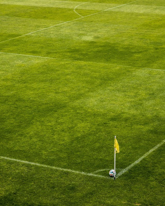 the-ball-stadion-horn-corner-47343-1