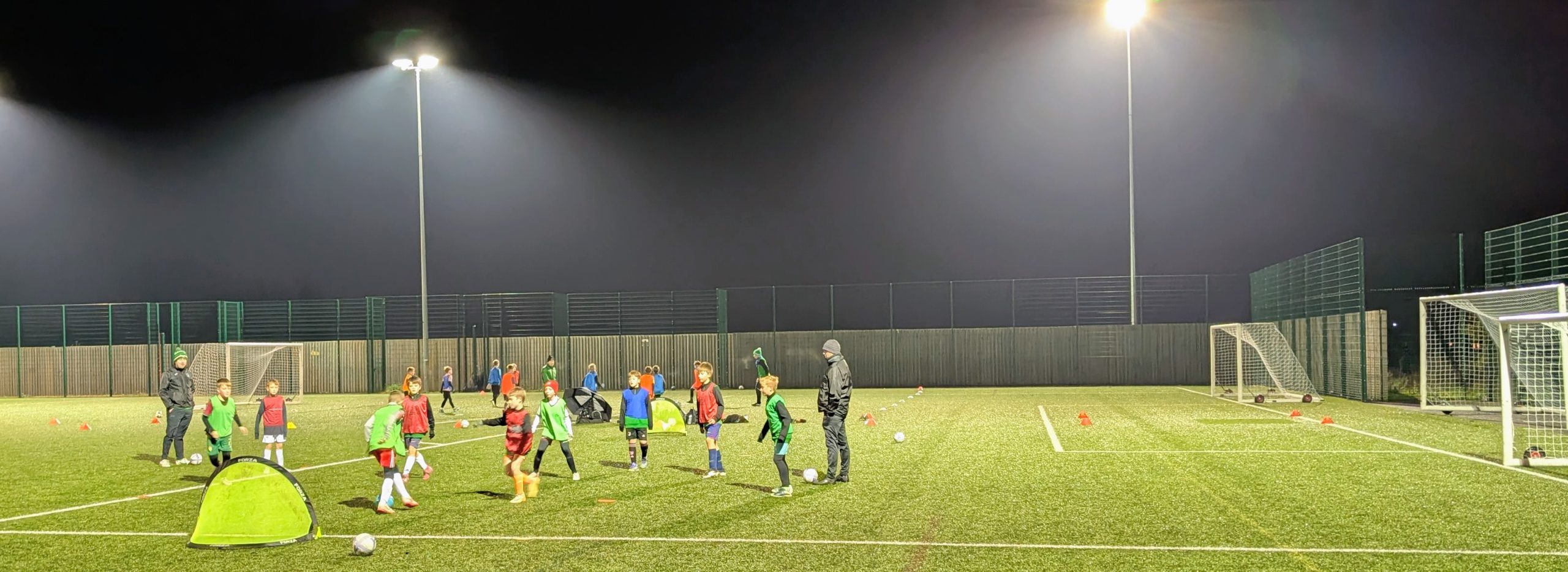 PXL_20251126_184546391.MP~2